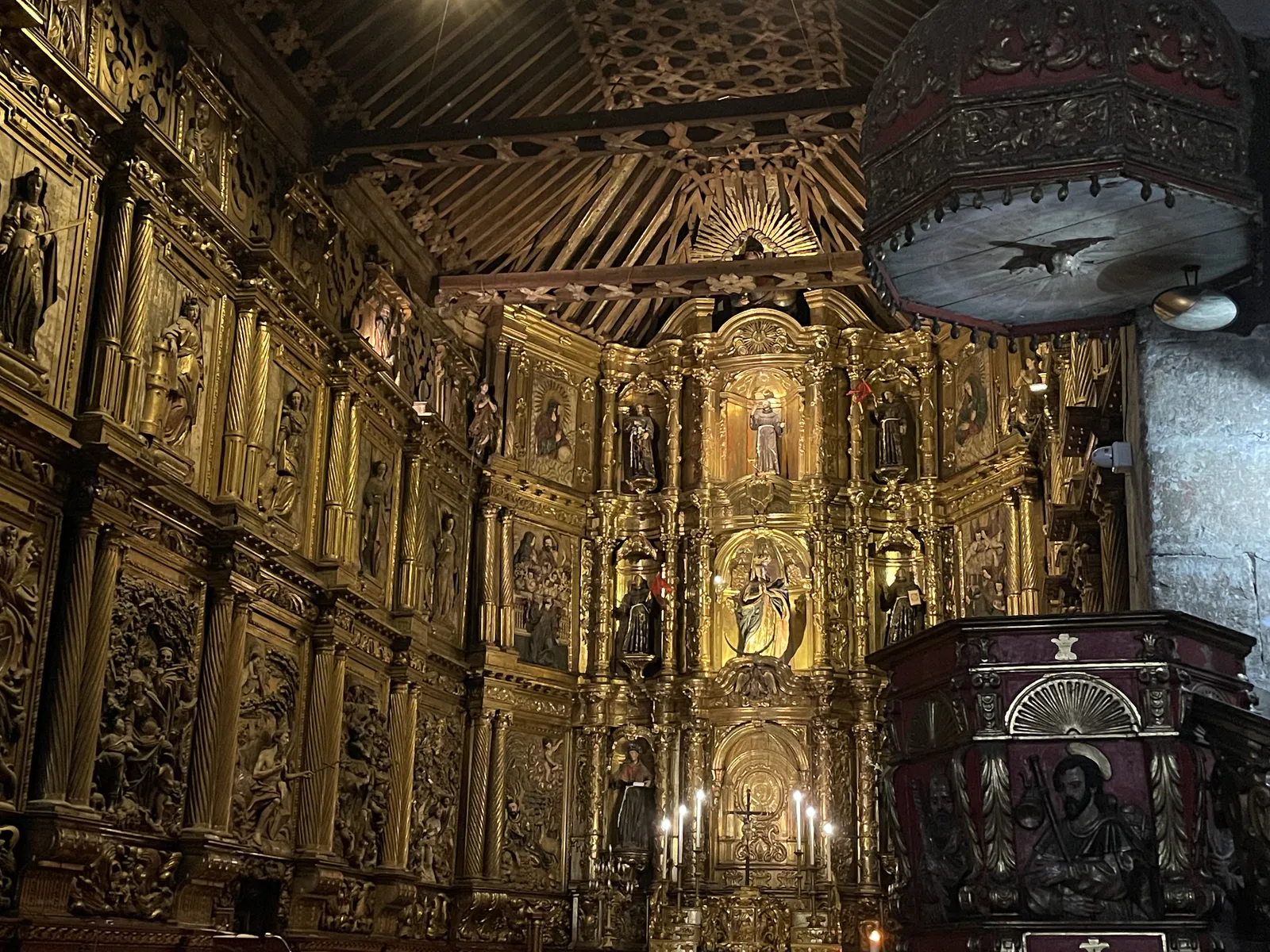 Main Altarpiece of San Francisco