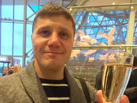 Evening Toast at the Fondation Louis Vuitton