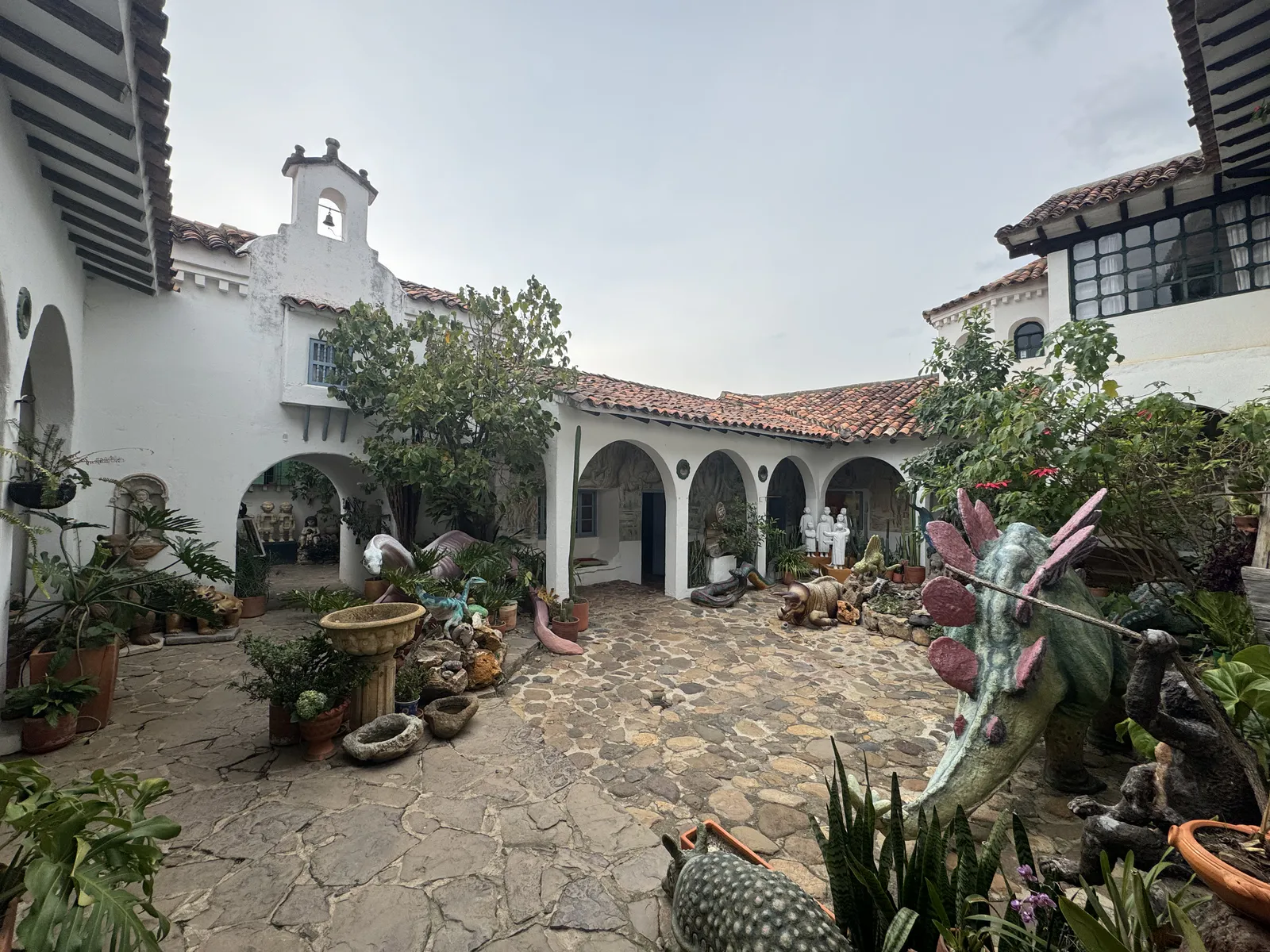 Hof der Mythen und Ursprünge