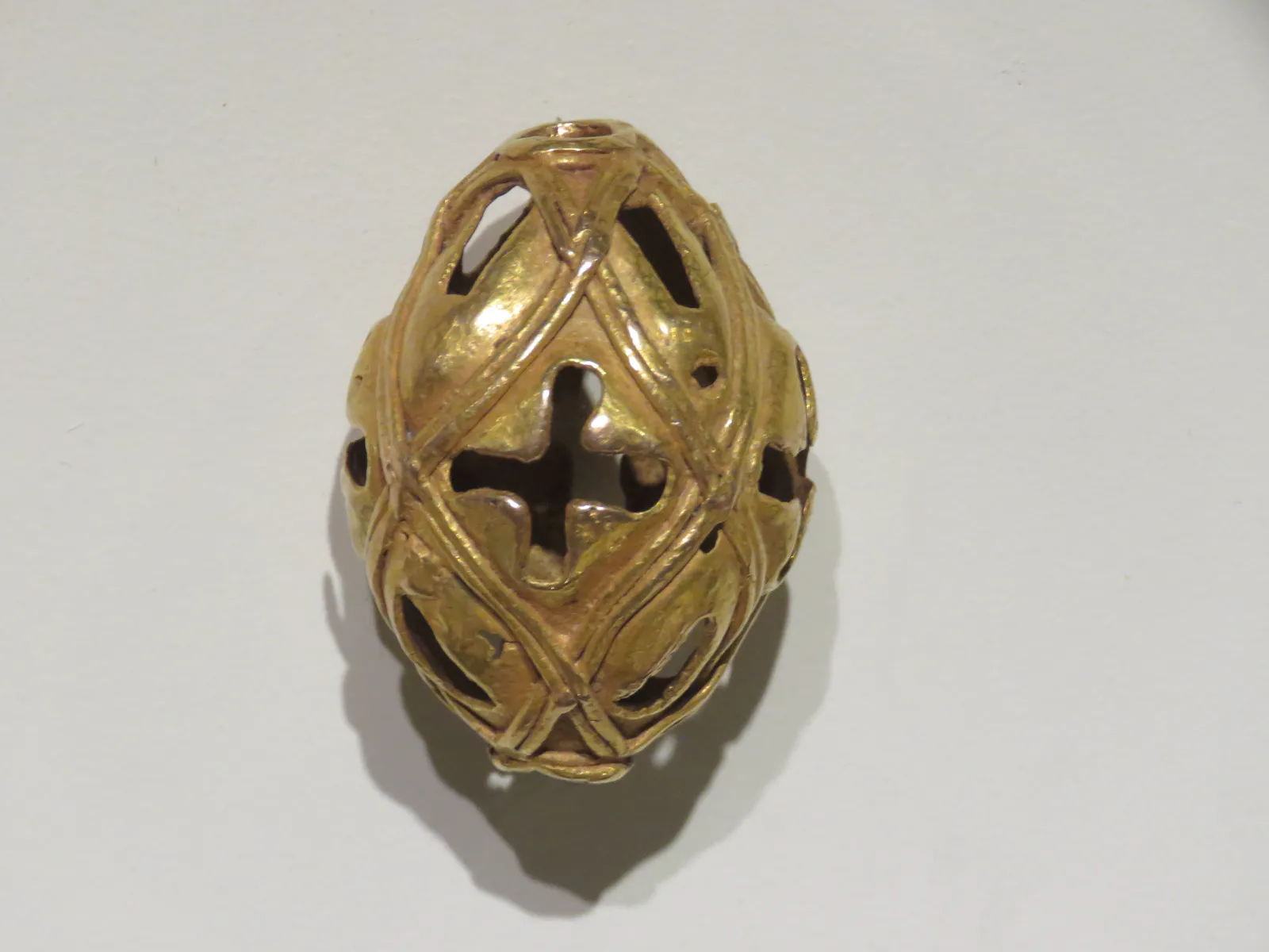 Diquís Openwork Gold Rattle