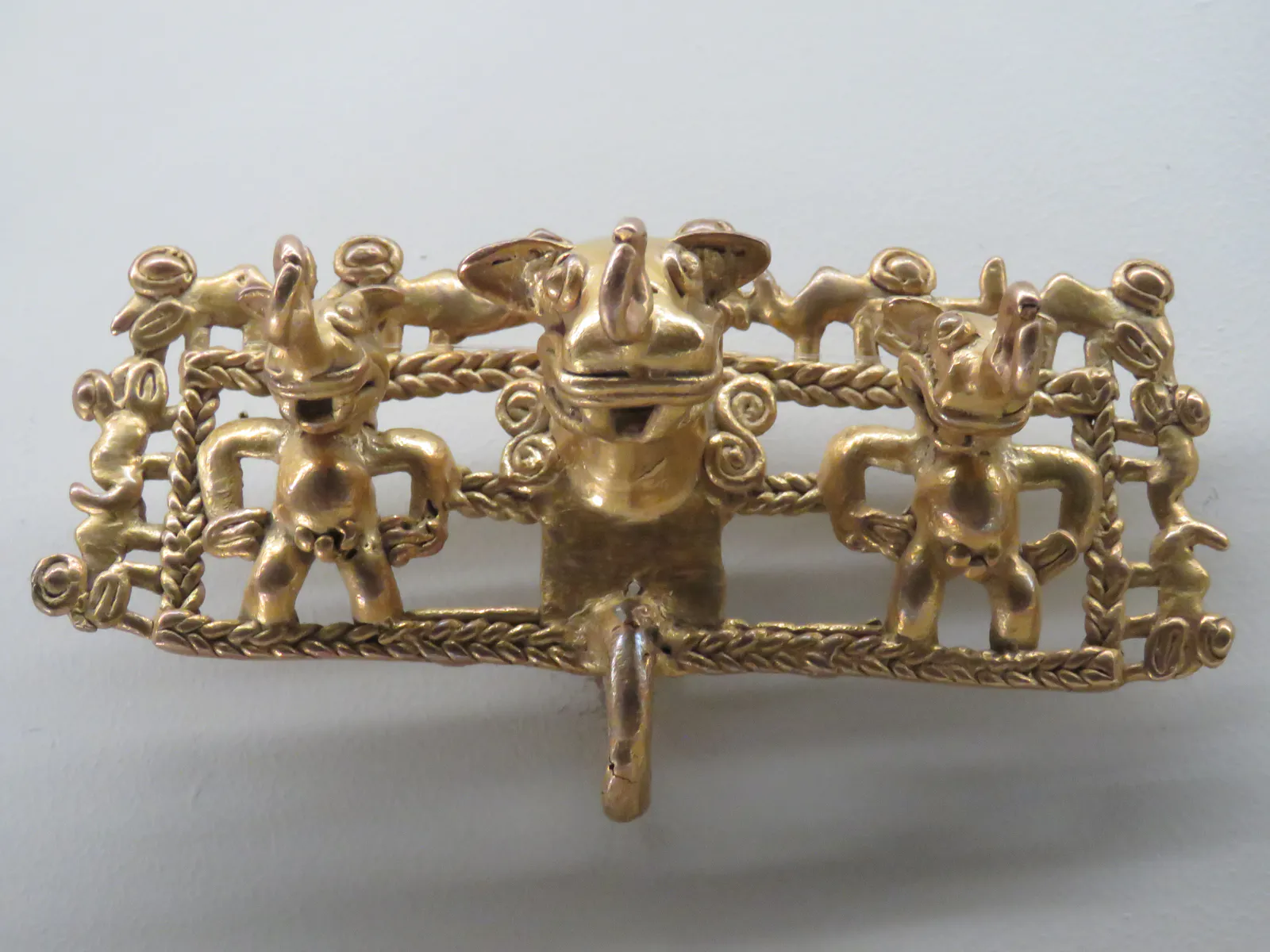 Diquís Gold Ornament with Shamanic Figures