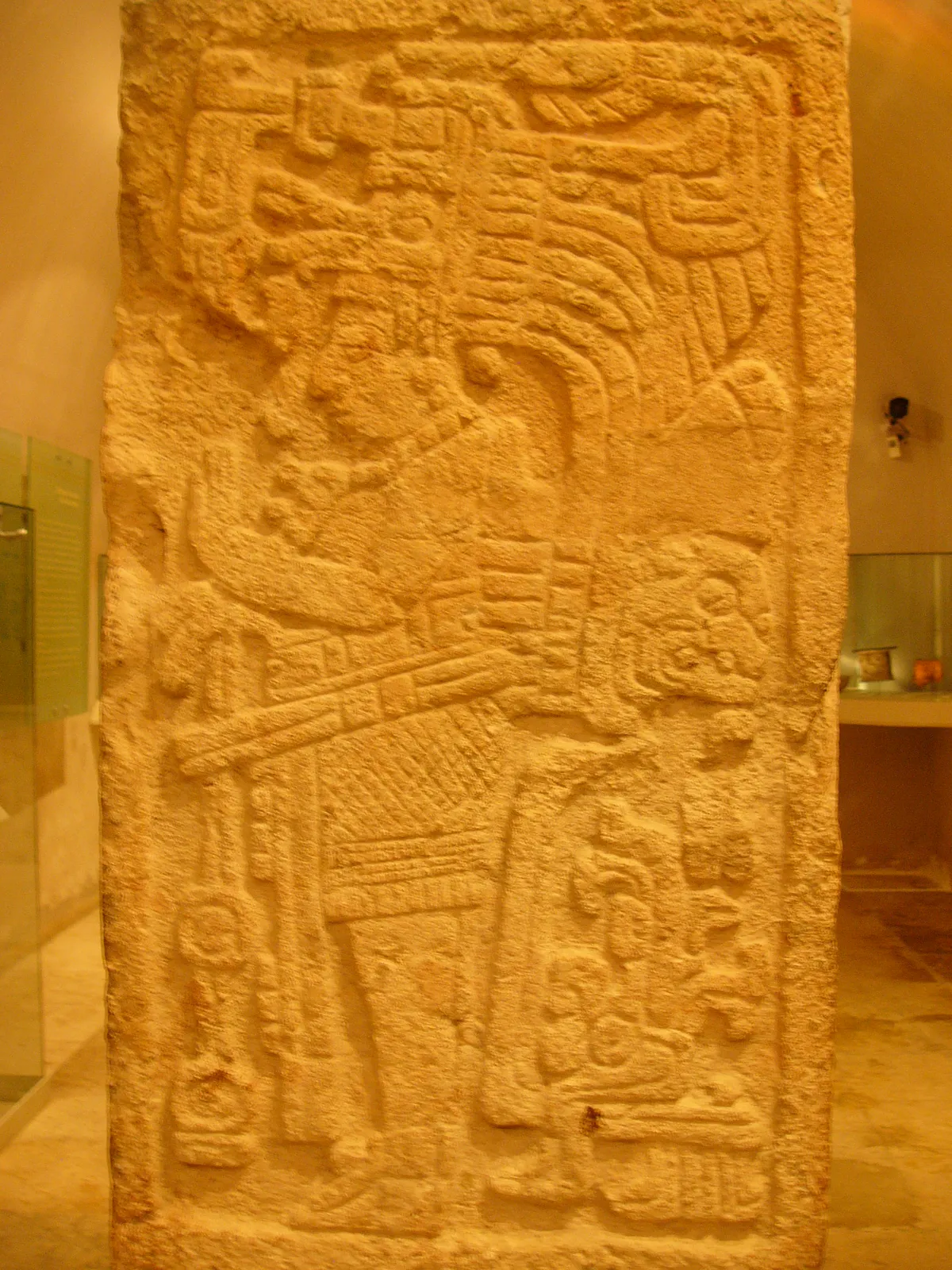 幻視の蛇の杖を持つマヤの支配者