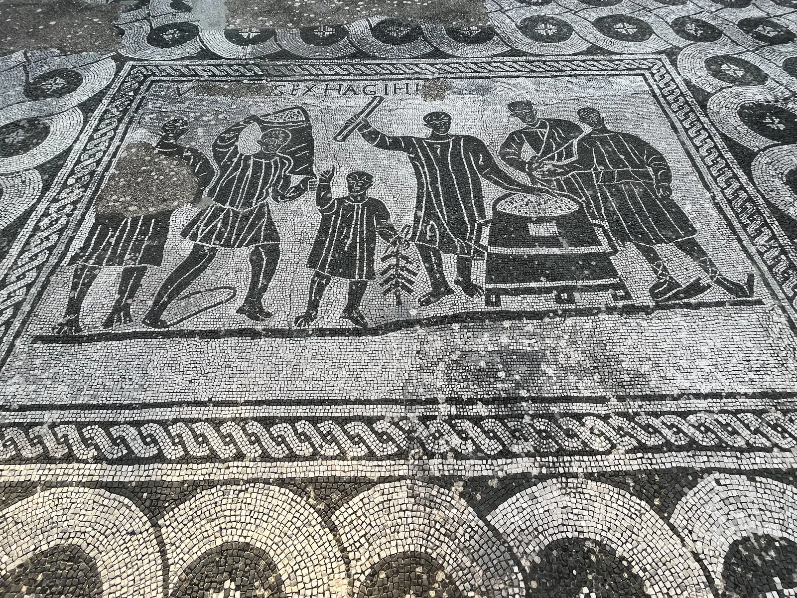 Mosaic Depicting Grain Measurers at Work