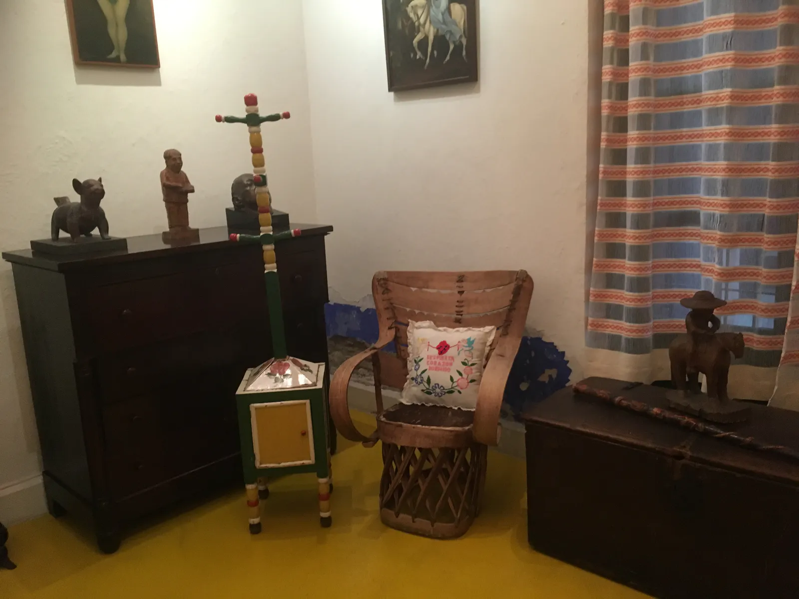 Frida’s Sitting Room with Folk Art Accents