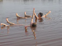 Floating in Lac Rose