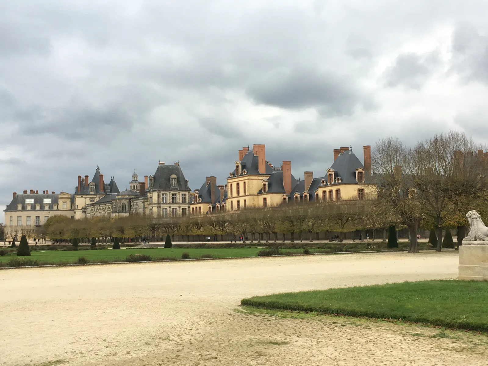 宫殿与花园景观