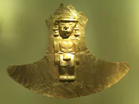 Pectoral chamanique avec anneau nasal