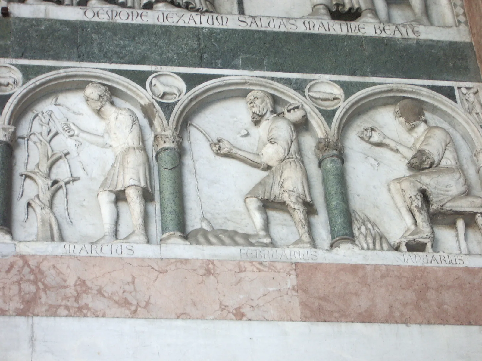 Duomo di San Martino Façade