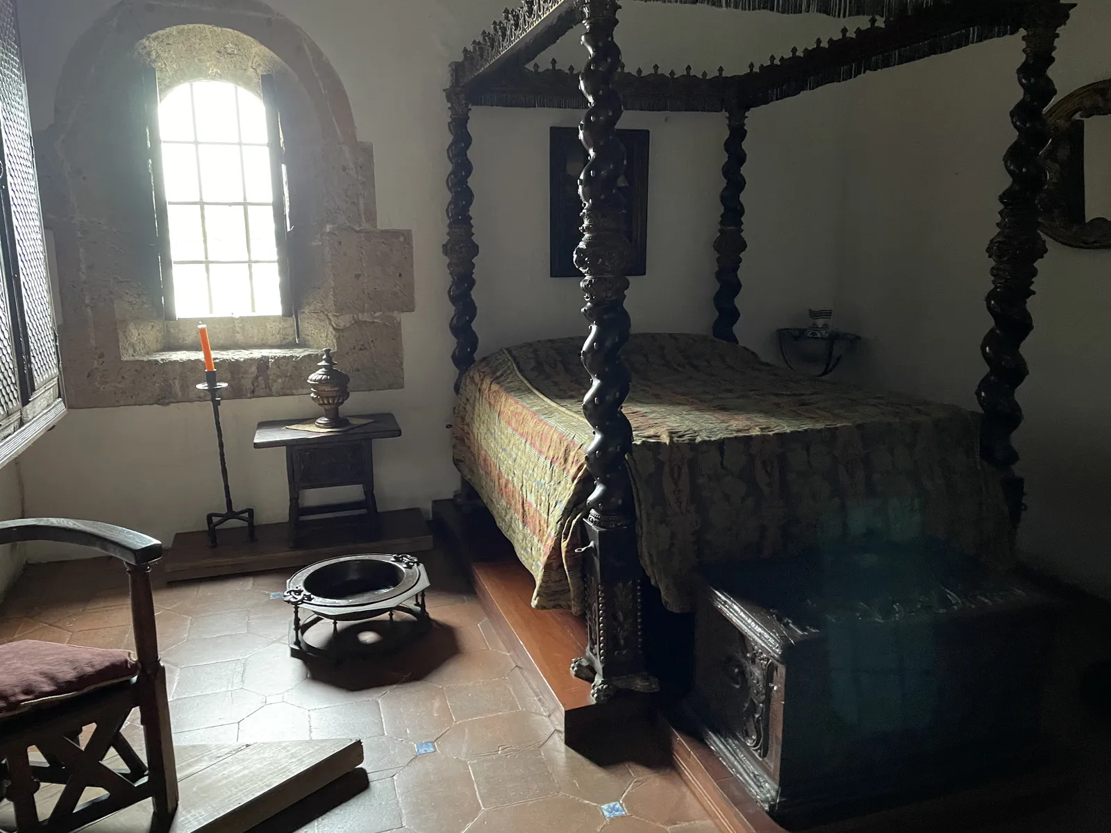 Four-Poster Bed with Warming Brazier