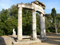 Circular Temple Ruin