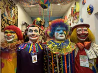 Carnival Clown Puppets