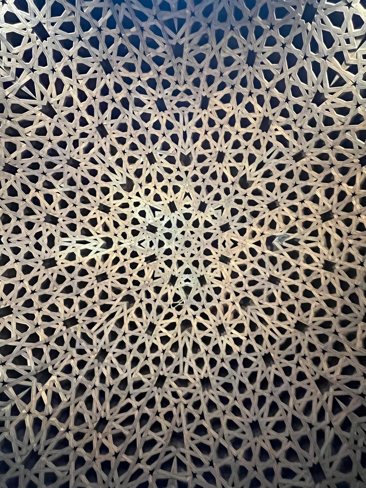 قبة مودِخار ولوحات القديس ديداكوس