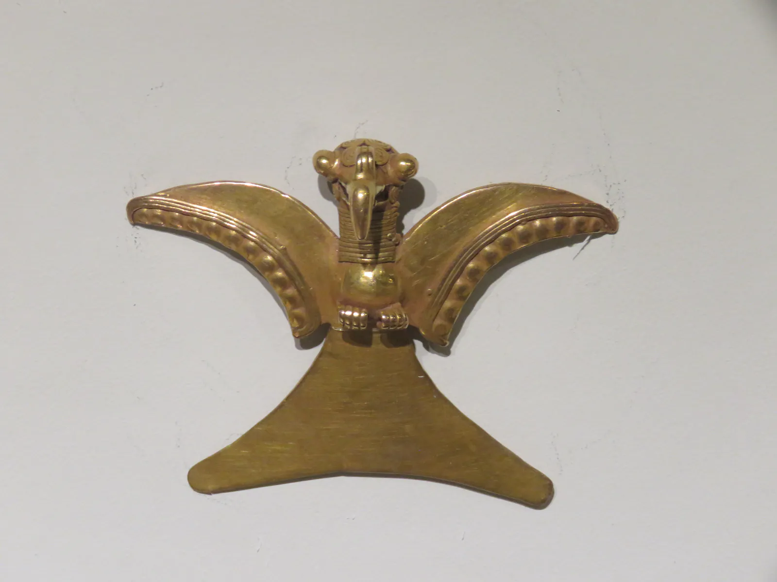 Diquís Harpy Eagle Pendant