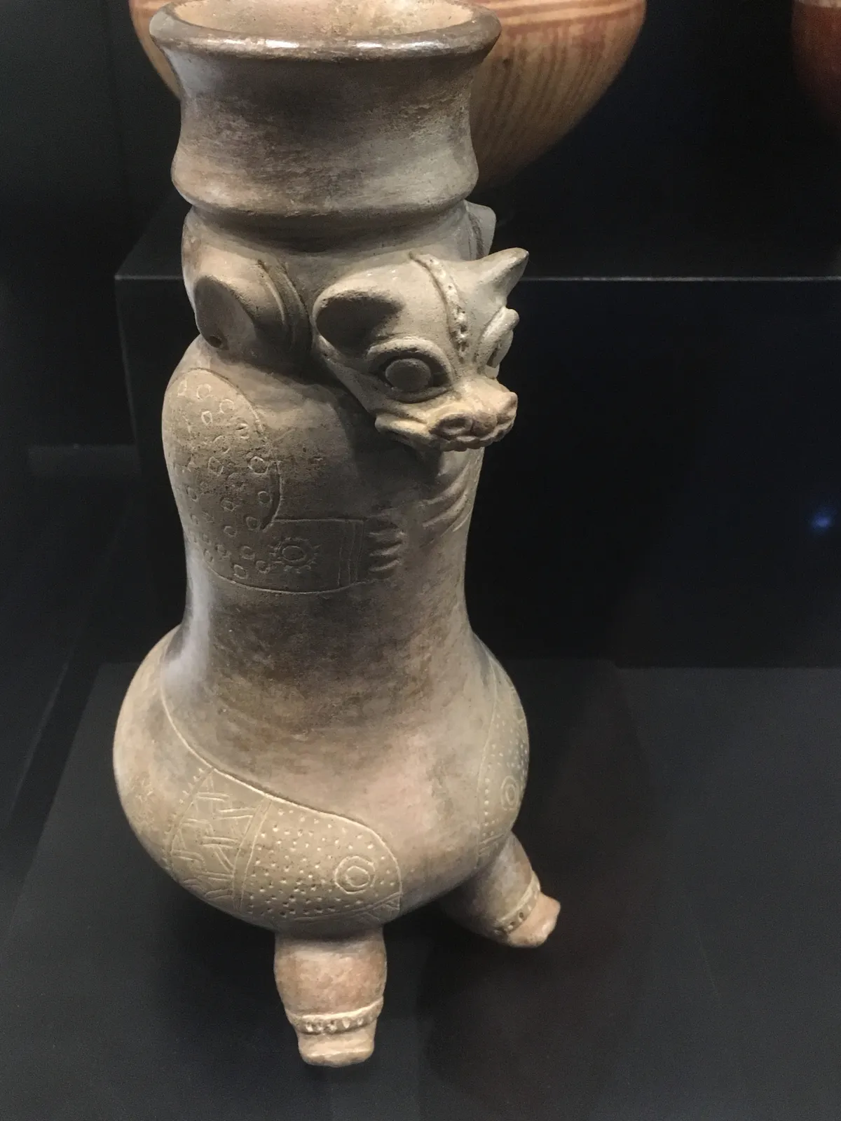 Guanacaste-Nicoya Tripod Vessel with Feline Effigy