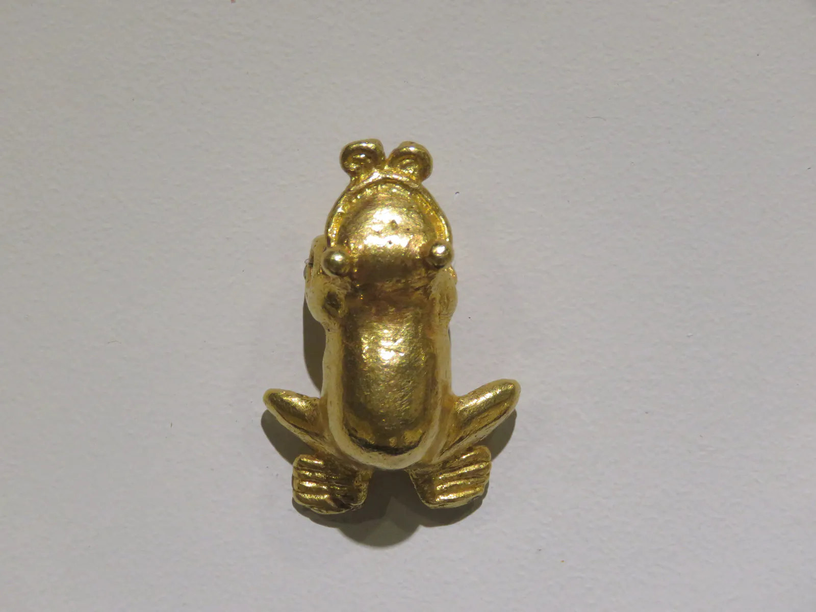 Diquís Gold Frog Pendant